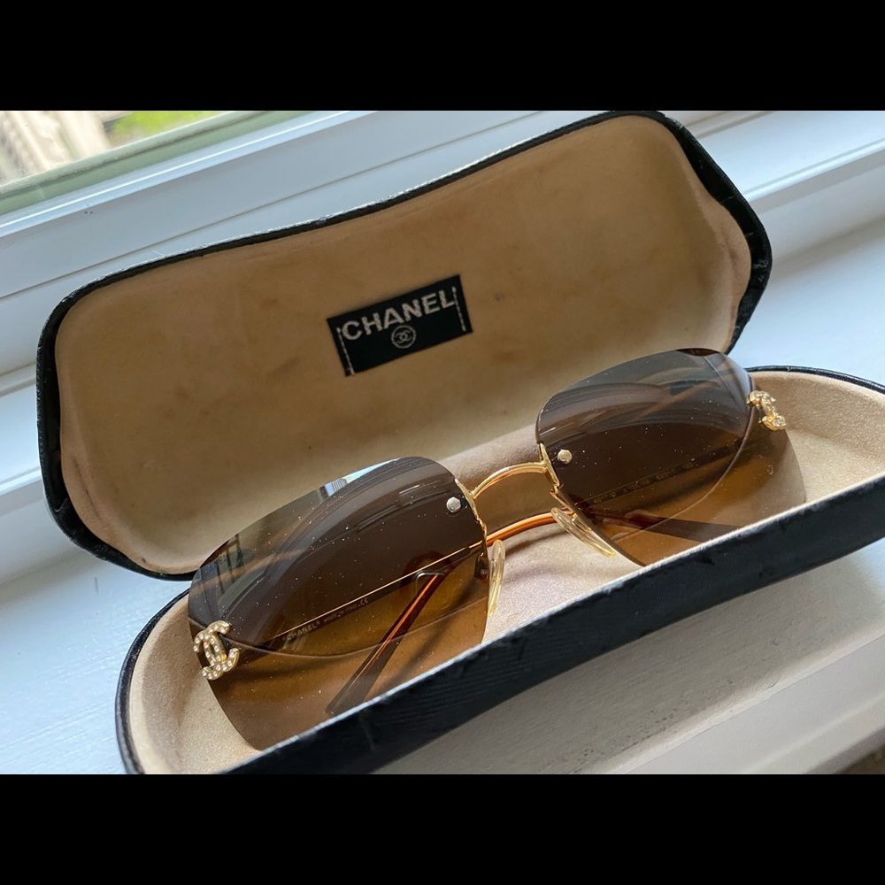 Chanel sunglasses vintage rhinestone sides y2k